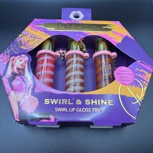Paris Hilton Vibrant Lip Gloss Trio | NEW